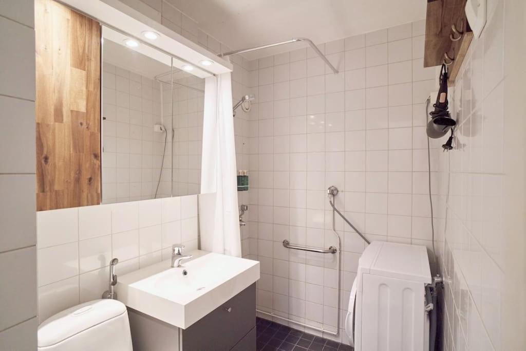 Norden Homes Turku Central 2-Bedroom Apartment المظهر الخارجي الصورة
